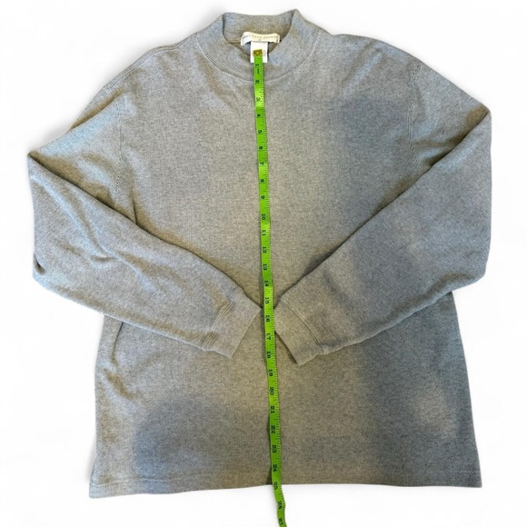 Women’s Gray Sweater - Picture 5 of 6